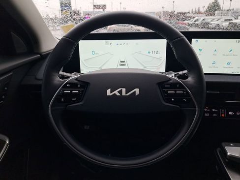Used 2022 Kia EV6 Wind image 20