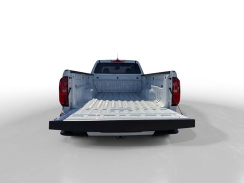 Used 2022 Chevrolet Colorado LT w/ Fleet Safety Package image 17