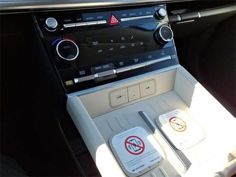 New 2026 Hyundai Santa Fe SE AWD/4WD image 13