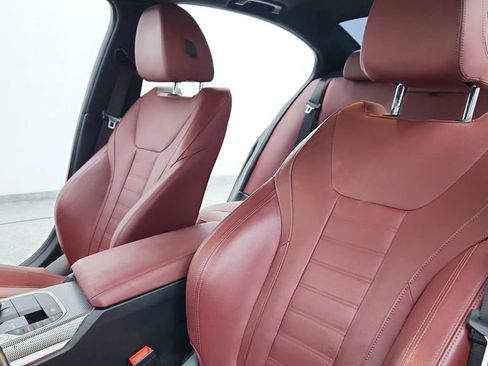 Used 2022 BMW 330i Sedan w/ M Sport Package image 21