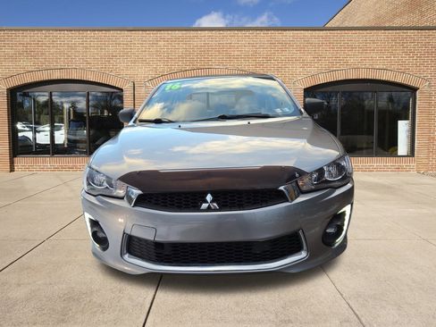 Used 2016 Mitsubishi Lancer ES image 8
