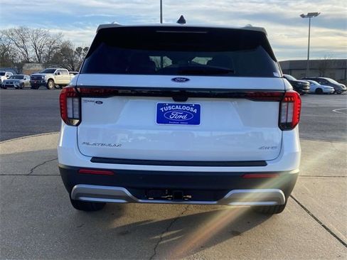 New 2026 Ford Explorer Platinum w/ LUX Leather Package image 3