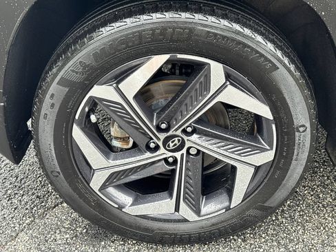 Used 2024 Hyundai Tucson Limited AWD/4WD image 19