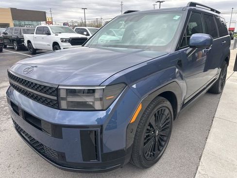 Used 2025 Hyundai Santa Fe Calligraphy image 10