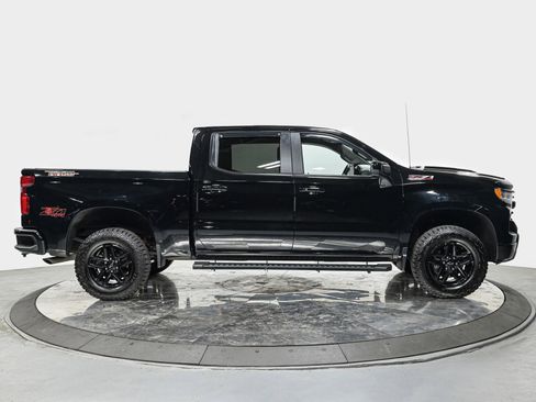 Used 2022 Chevrolet Silverado 1500 LT Trail Boss w/ Protection Package image 8