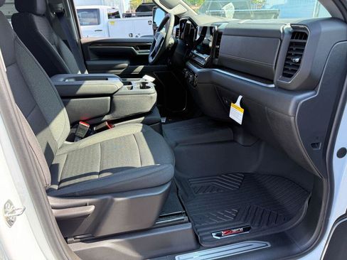 New 2026 Chevrolet Silverado 2500 LT w/ Trail Boss Package AWD/4WD image 7