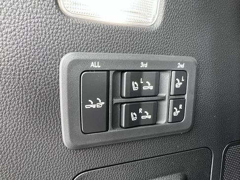 New 2026 Lexus LX 600 4WD w/ Luxury Package image 25