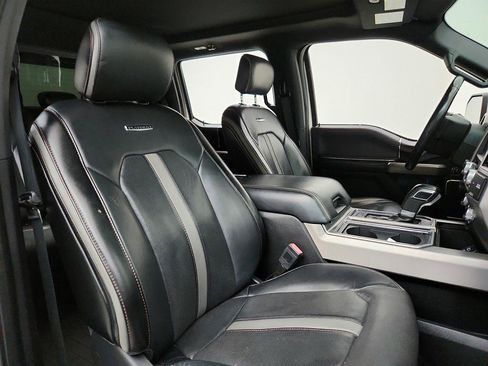 Used 2018 Ford F150 Platinum w/ Equipment Group 701A Luxury AWD/4WD image 28