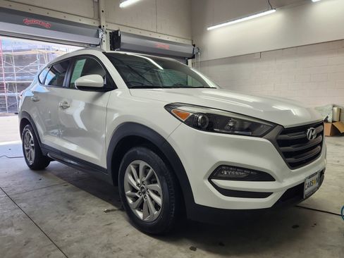 Used 2016 Hyundai Tucson SE w/ Option Group 02 image 25