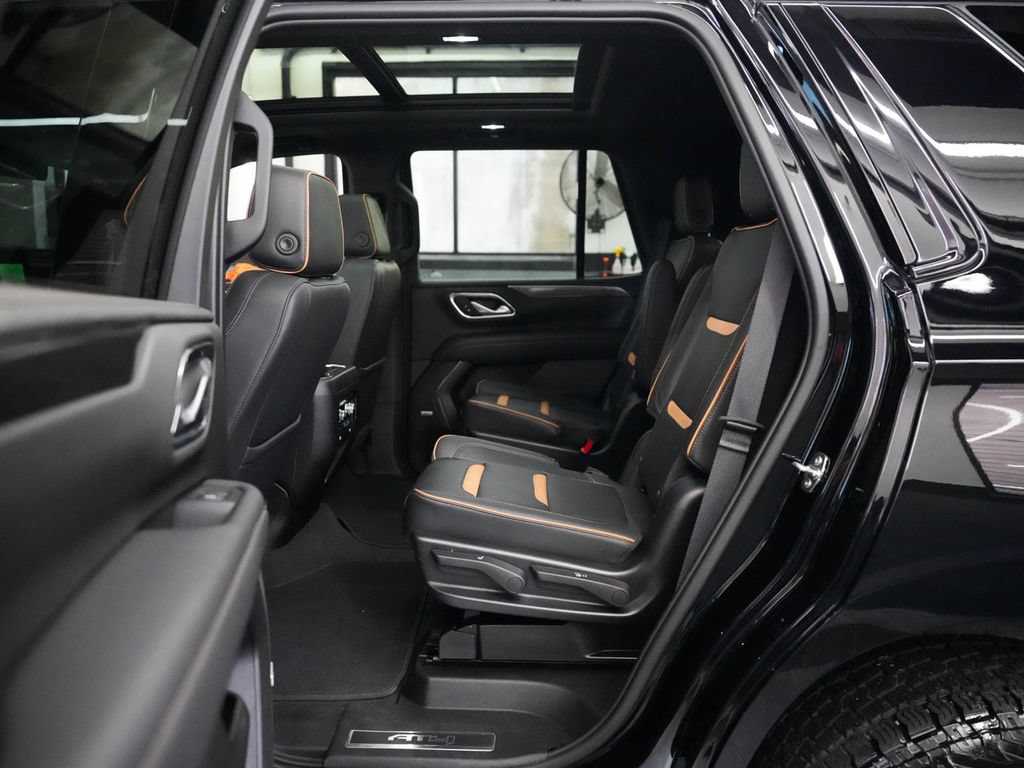 Used 2023 GMC Yukon AT4 AWD/4WD image 30