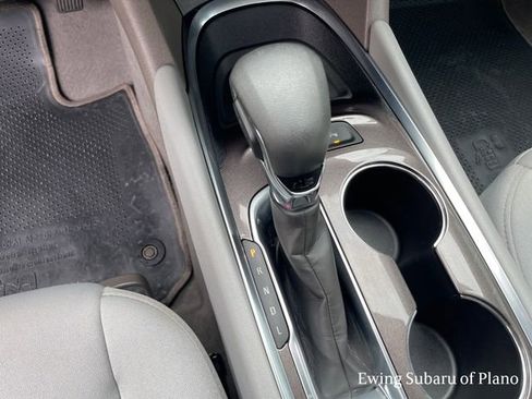 Used 2021 Chevrolet Malibu LS image 23