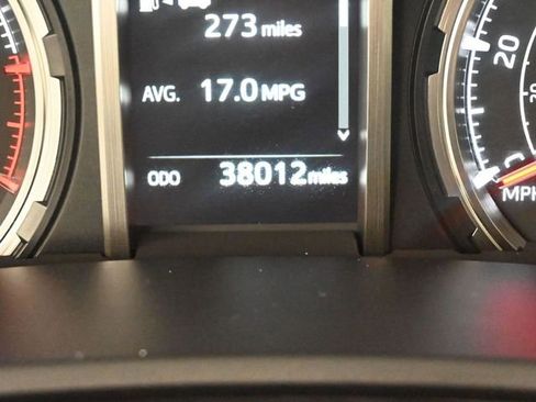 Used 2024 Toyota 4Runner TRD Off-Road image 14