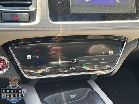 Used 2016 Honda HR-V EX image 32