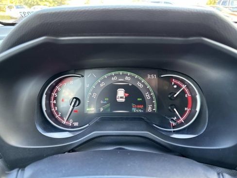 Certified 2024 Toyota RAV4 XLE image 27