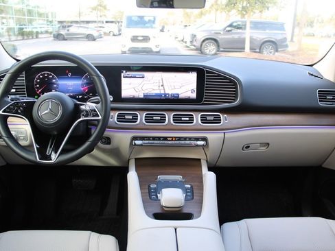 Certified 2025 Mercedes-Benz GLE 350 GLE 350 image 32