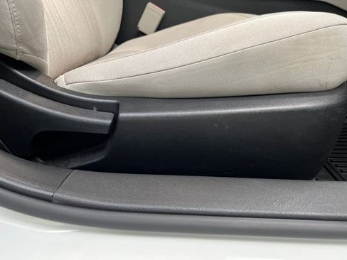 Used 2024 Nissan Altima 2.5 SV FWD image 19