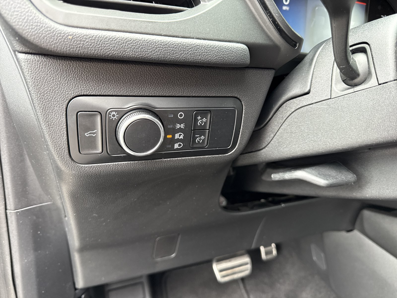 Used 2024 Ford Escape ST-Line FWD image 16