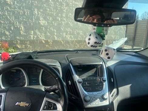 Used 2012 Chevrolet Equinox LT w/ Driver Convenience Package image 7