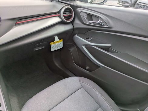 New 2026 Chevrolet Trax RS w/ Driver Confidence Package FWD image 10