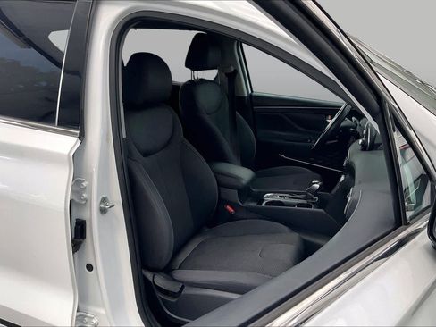 Used 2020 Hyundai Santa Fe SEL w/ Convenience Package FWD image 9