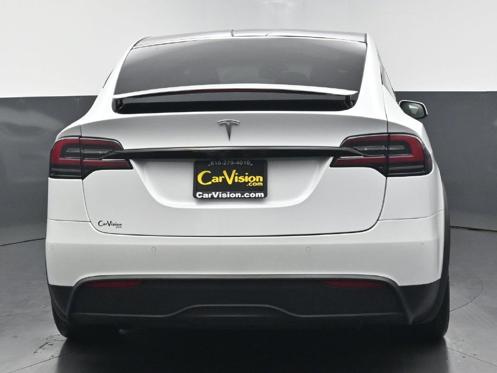 Used 2023 Tesla Model X AWD/4WD image 3