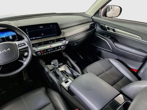 Used 2024 Kia Telluride SX FWD image 24