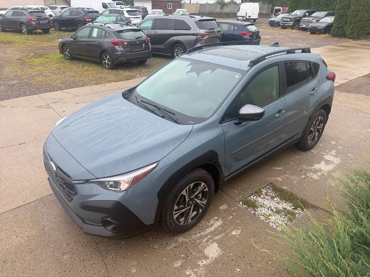 Used 2025 Subaru Crosstrek 2.5i Premium AWD/4WD image 4