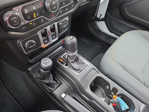 New 2026 Jeep Wrangler Sport S image 28