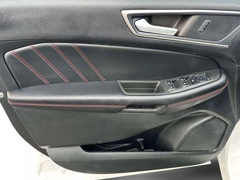 Used 2023 Ford Edge ST-Line AWD/4WD image 9