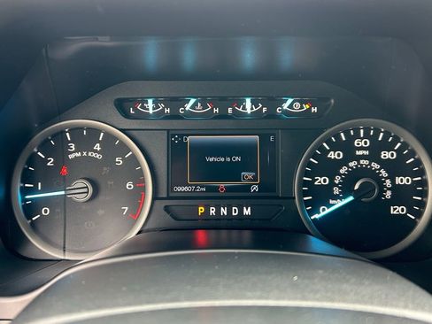 Used 2019 Ford F150 XLT w/ Equipment Group 302A Luxury image 19