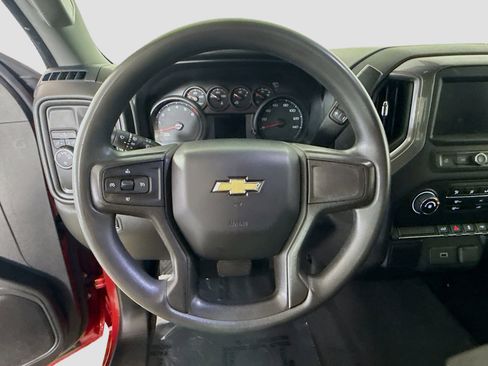 Used 2020 Chevrolet Silverado 1500 Custom w/ Custom Value Package RWD image 13