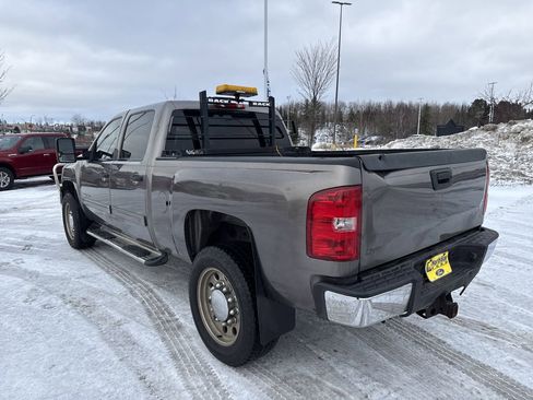 Used 2012 Chevrolet Silverado 2500 LT w/ Interior Plus Package image 8