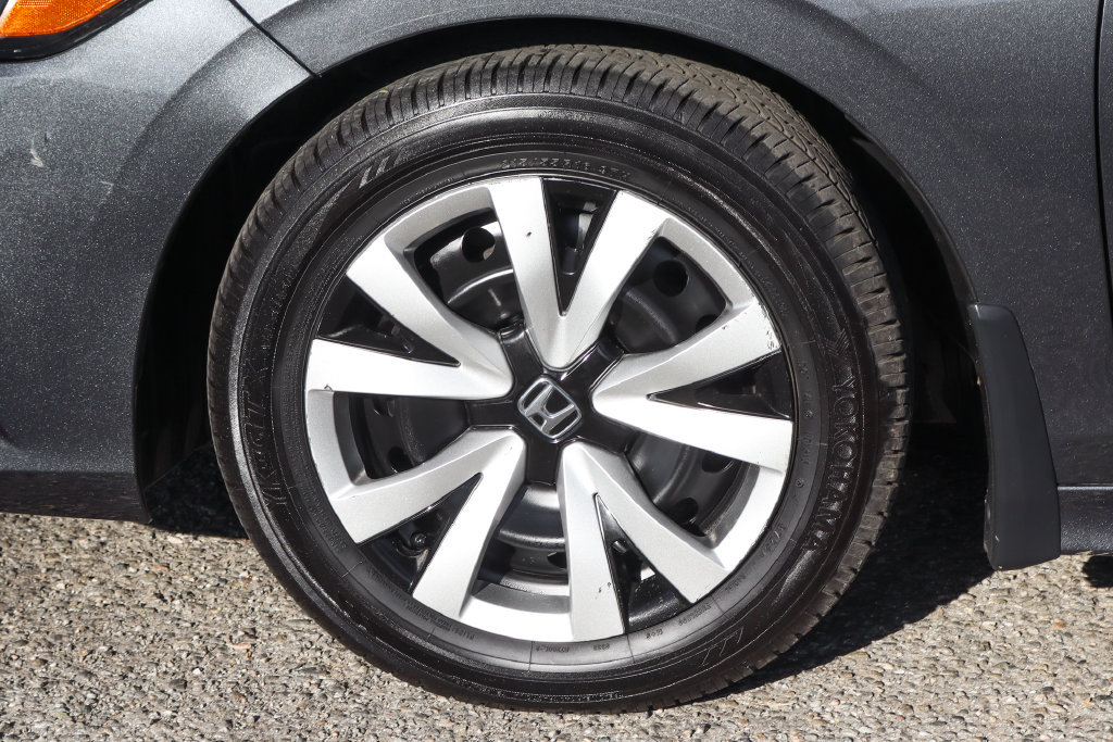 Used 2022 Honda Civic LX image 40