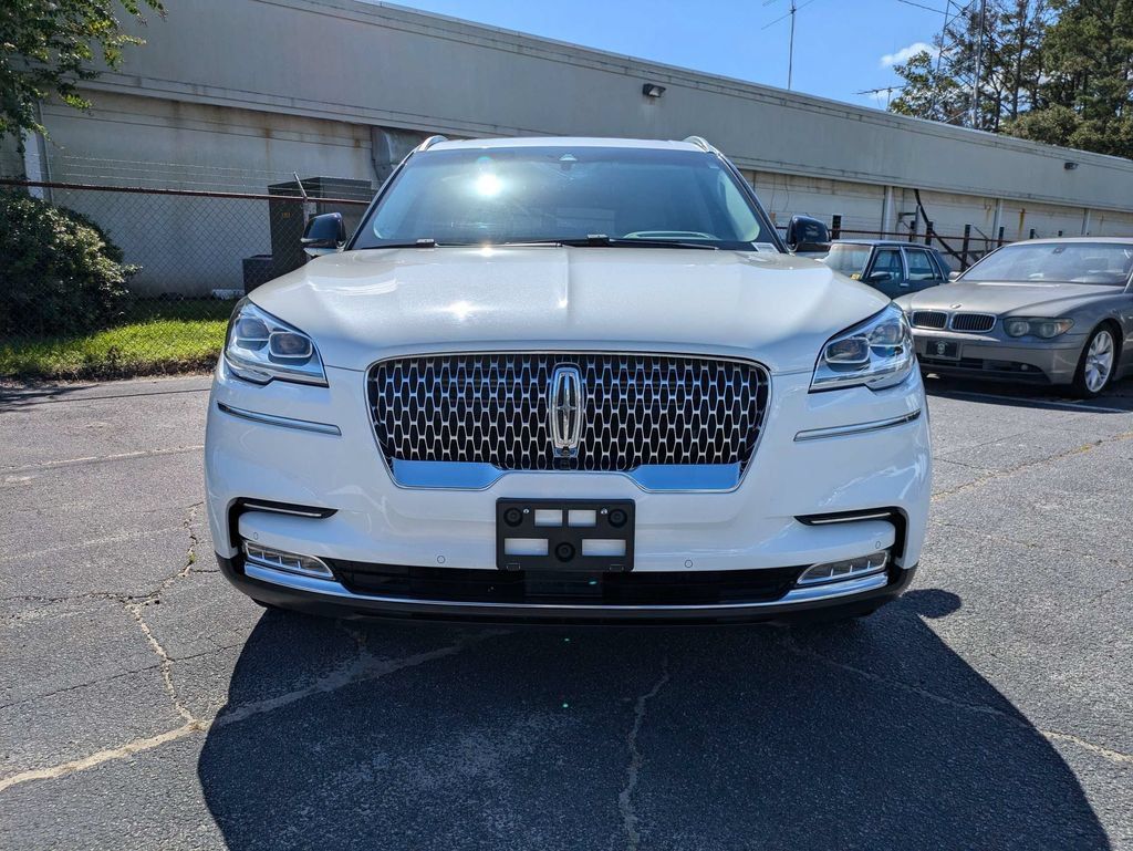 Used 2021 Lincoln Aviator Reserve w/ Equipment Group 201A AWD/4WD image 9