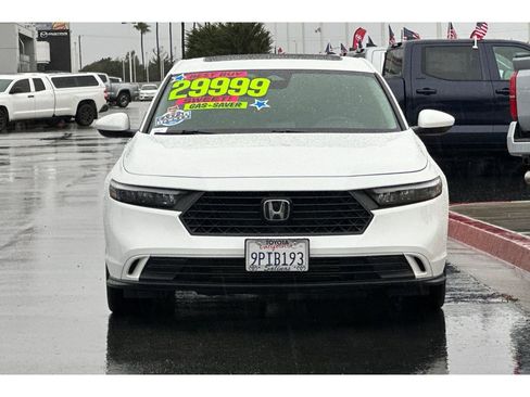 Used 2024 Honda Accord EX image 9
