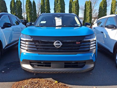 New 2026 Nissan Kicks SR image 2