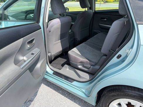 Used 2014 Toyota Prius V Three FWD image 10