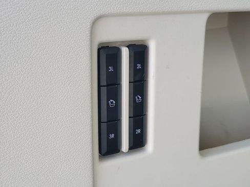 Certified 2022 Lincoln Navigator L Black Label image 8