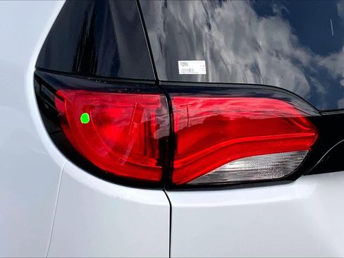 New 2026 Chrysler Voyager LX image 11