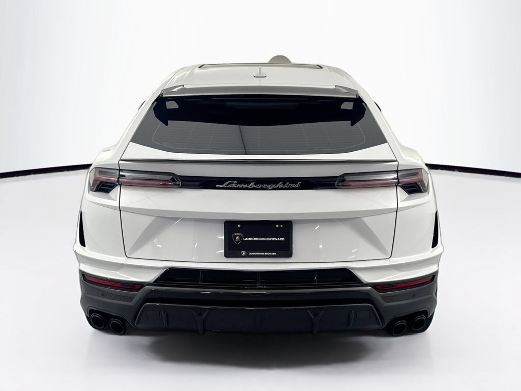 Used 2024 Lamborghini Urus Performante AWD/4WD image 6