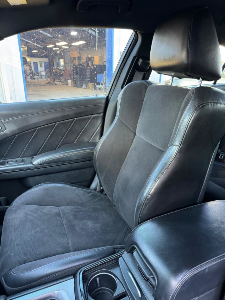 Used 2020 Dodge Charger R/T w/ Plus Group RWD image 5
