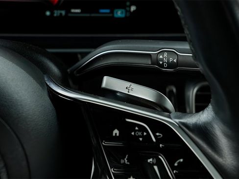 Used 2024 Mercedes-Benz GLS 450 GLS 450 image 34