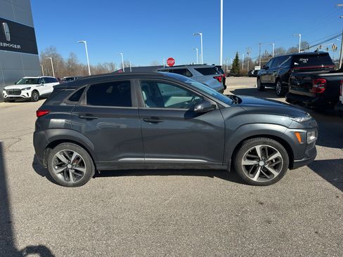 Used 2018 Hyundai Kona Limited image 5