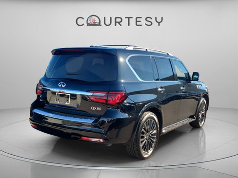 Certified 2024 INFINITI QX80 Sensory w/ Cargo Package image 3