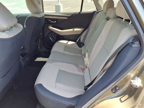 Used 2021 Subaru Outback Premium AWD/4WD image 29