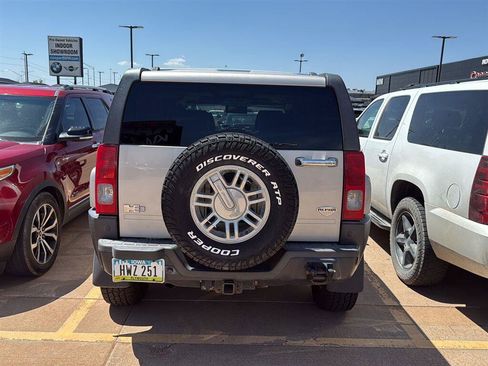 Used 2008 HUMMER H3 Alpha AWD/4WD image 9