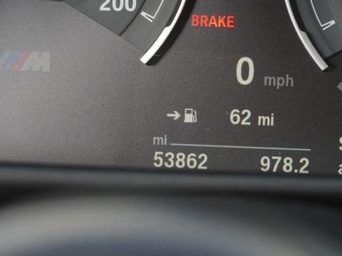 Used 2016 BMW M4 Coupe RWD image 26