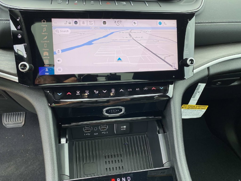 New 2027 Jeep Grand Cherokee Limited AWD/4WD image 11