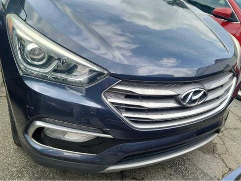 Used 2017 Hyundai Santa Fe Sport FWD image 3