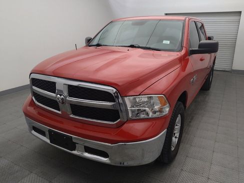 Used 2019 RAM 1500 Classic SLT AWD/4WD image 15
